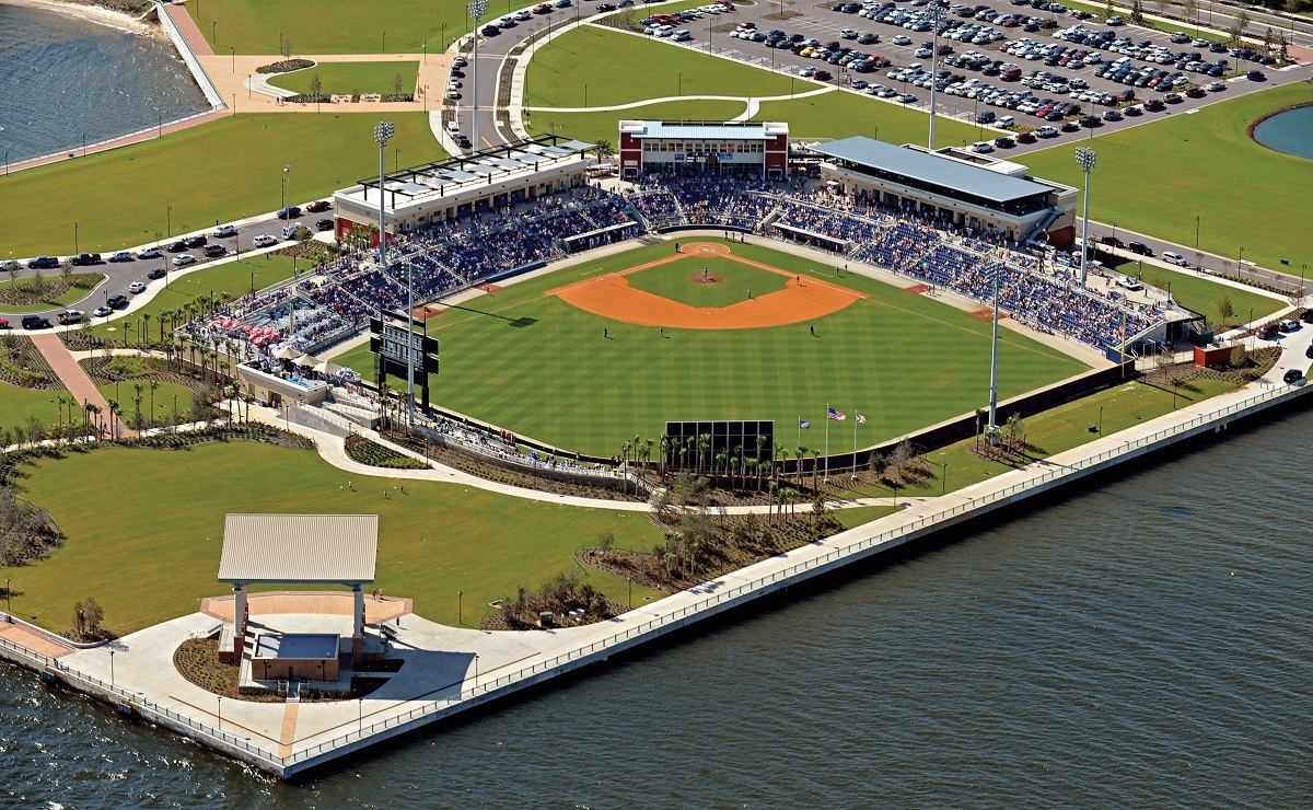 Blue Wahoos Stadium Airbnb Rent ballpark baseball Pensacola