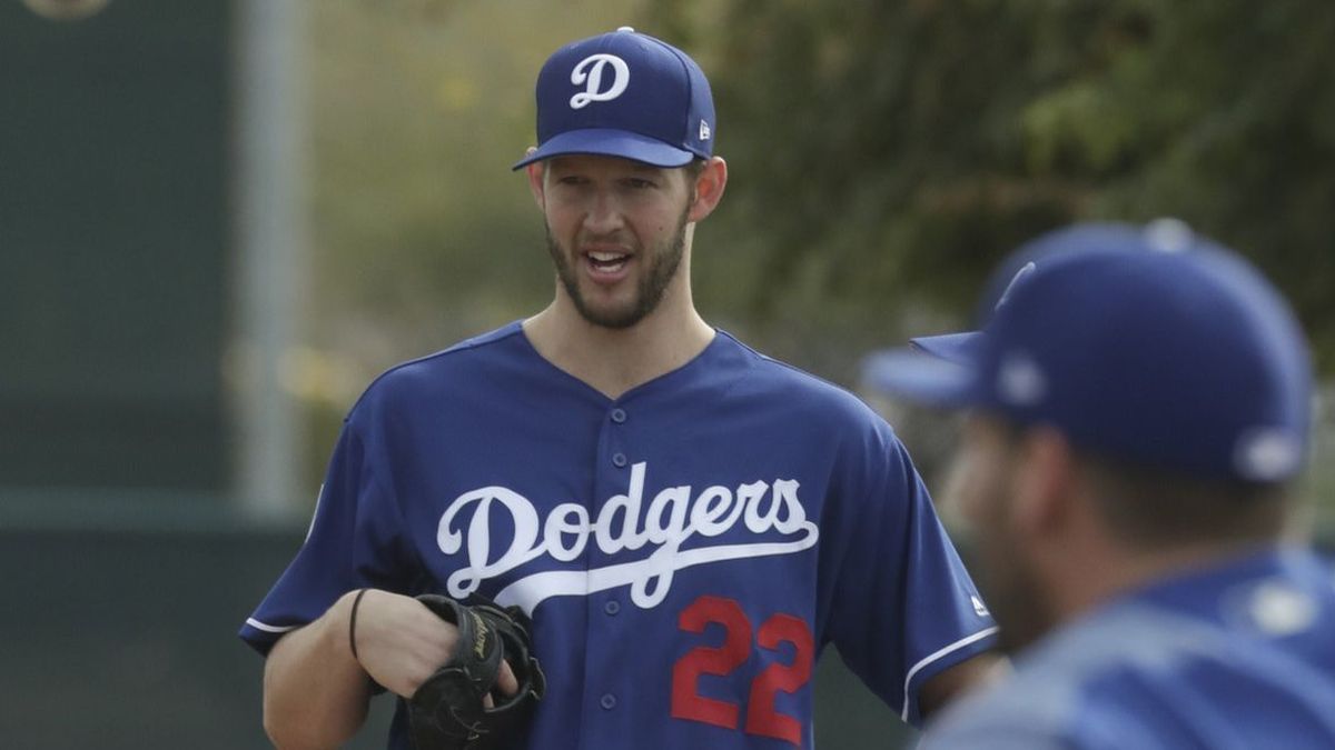 Clayton Kershaw shoulder inflammation