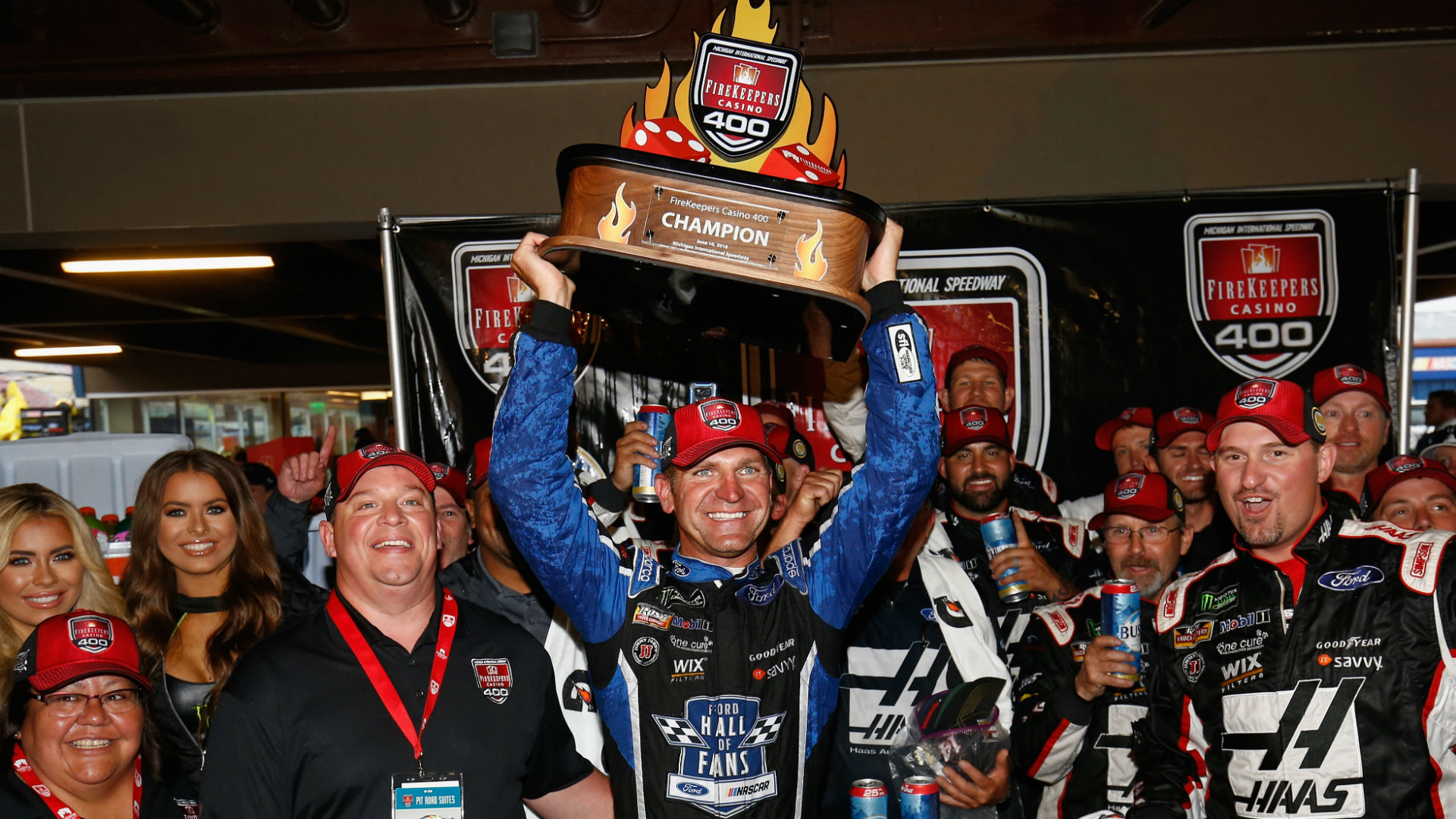 Clint Bowyer NASCAR Michigan