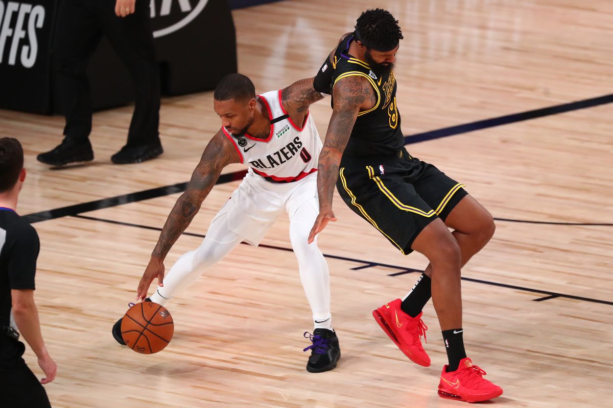 Damian Lillard knee injury Portland Trail Blazers LA Lakers