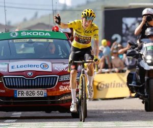 Jonas Vingegaard Stage 18 Le Tour de France 2022 Crash Tadej Pogacar Hautacam