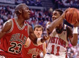 Chicago Bulls guard Michael Jordan defends Detroit Pistons guard Isaiah Thomas during the 1991 NBA Playoffs. (Image: Getty)