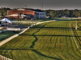 The novel, non-oval Kentucky Downs course offers racing only six days a year. When the meet opens Sept. 5, it will go by the new name "FanDuel Meet at Kentucky Downs." (Image: Kentucky Downs)