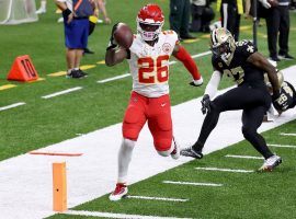 Running back Leâ€™veon Bell scampers for a touchdown for the Kansas City Chiefs against the New Orleans Saints last season. (Image: Chris Graythen/Getty)