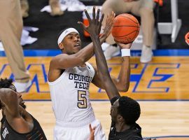 Moses Wright, the ACC Player of the Year from Georgia Tech, will miss the opening round of March Madness due to COVID-19 health and safety protocols. (Image: Gerry Broome/Getty)