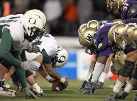 Oregon and Washington are likely to duel for one of the spots in the Pac-12 Championship this year. (Image: Otto Greule Jr./Getty)