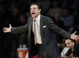 Rick Pitino on the sidelines of a Louisville Cardinals game against Georgia Tech in Atlanta, GA in 2017. (Image: David Goldman/AP)