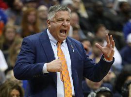 Bruce Pearl coaching Auburn during the Elite Eight game against Purdue in Kansas City, MO. (Image: Jamie Squire/Getty)