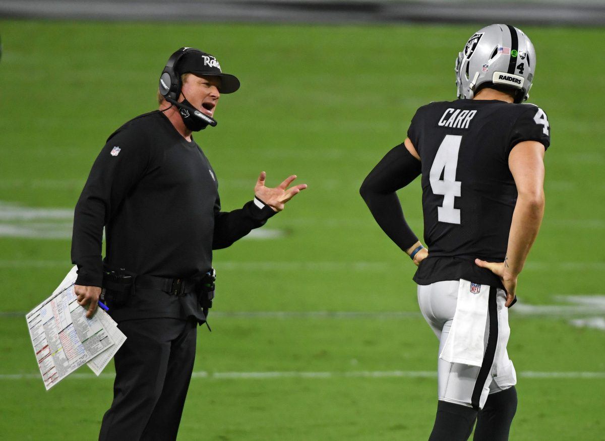 Raiders head coach Jon Gruden, QB David Carr