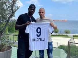 Balotelli signed a 3-year contract with Adana Demirspor, a newly-promoted team in the Turkish league. (Image: Twitter/AdsKulubu)