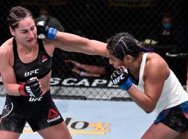 Cynthia Calvillo (right) defeated Jessica Eye (left) in the main event of UFC Fight Night on June 13, 2020 at the Apex facility in Las Vegas. (Image: Chris Unger/Zuffa)