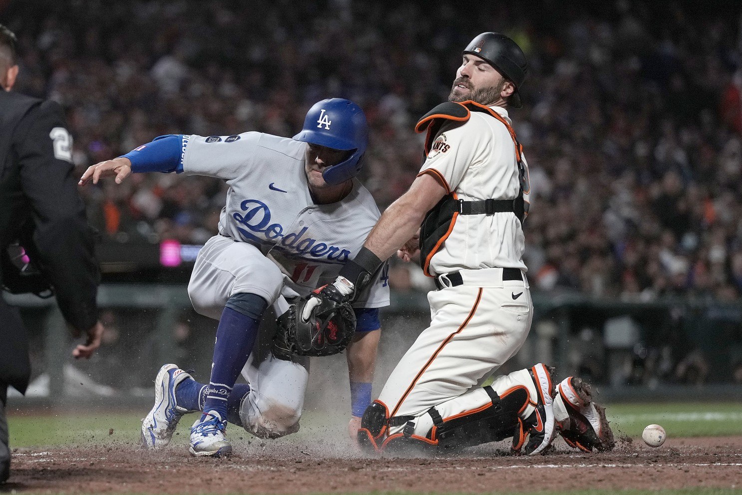 Dodgers Giants odds NLDS