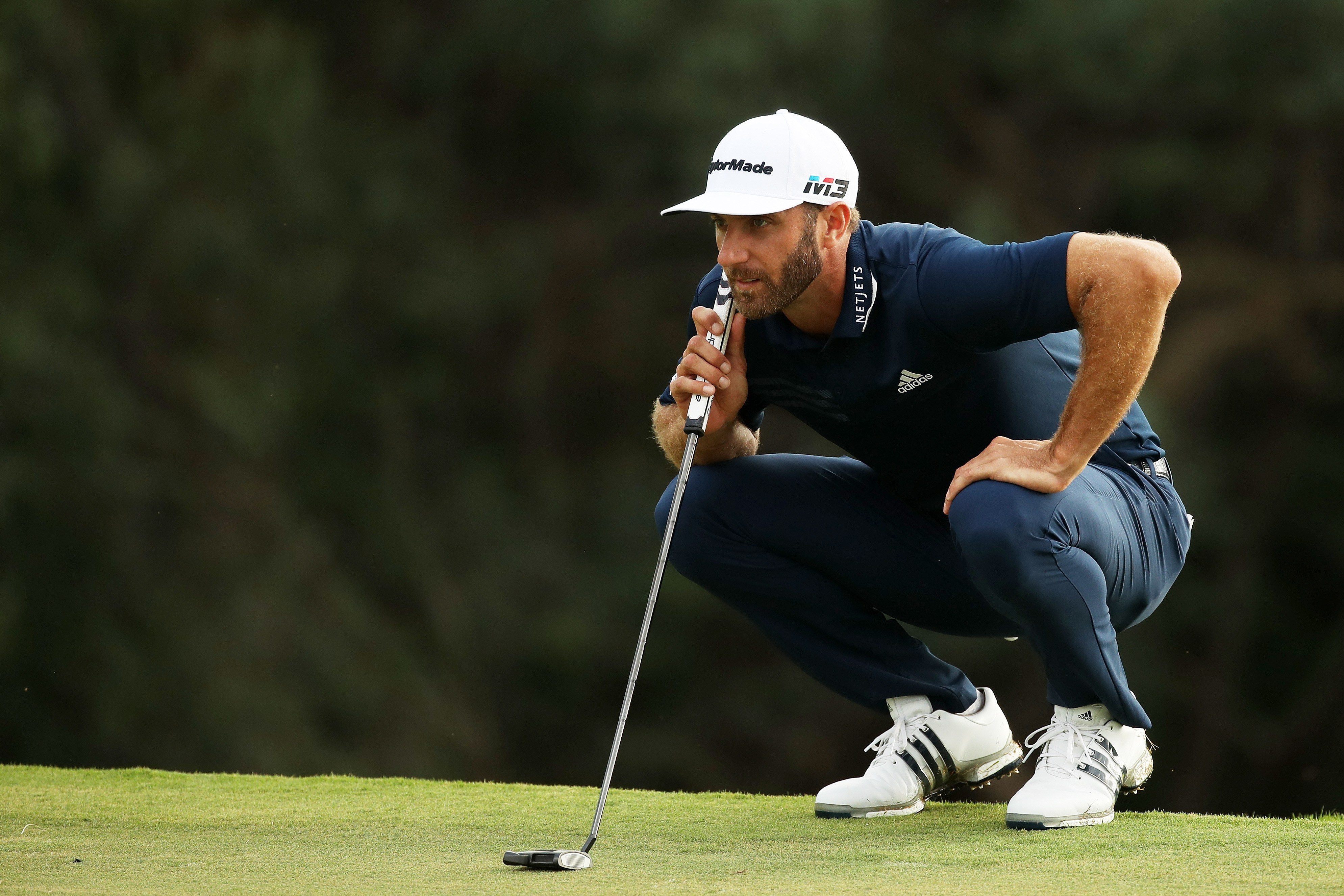 Dustin Johnson putting