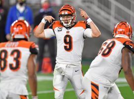 Cincinnati Bengals QB Joe Burrow calls an audible against the Cleveland Browns. (Image: Jason Miller/Getty)