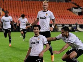 Valencia is one of several La Liga clubs currently featuring a gambling firm as the main sponsor on its shirts. (Image: Jose Jordan/AFP/Getty)