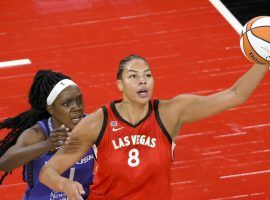 Liz Cambage could play limited minutes for the Las Vegas Aces in their WNBA semifinal series against the Phoenix Mercury, as she continues to recover from COVID-19. (Image: Ethan Miller/Getty)