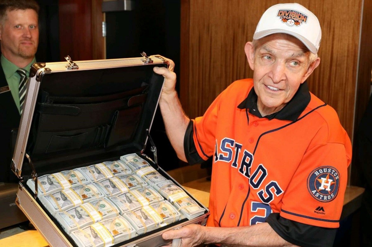 Mattress Mack $5 million bet Super Bowl Cincinnati Bengals