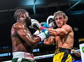 Floyd Mayweather Jr. (left) and Logan Paul (right) boxed for eight rounds, without anyone scoring a knockdown and no official winner. (Image: Chandan Khanna/AFP/Getty)Mayweather, who weighed in at 155 lbs with his opponent tipping the scales at 189.5 lbs, produced a typically slick performance much to the delight of a substantial crowd at the home of the Miami Dolphins. (Photo by CHANDAN KHANNA / AFP) (Photo by CHANDAN KHANNA/AFP via Getty Images)