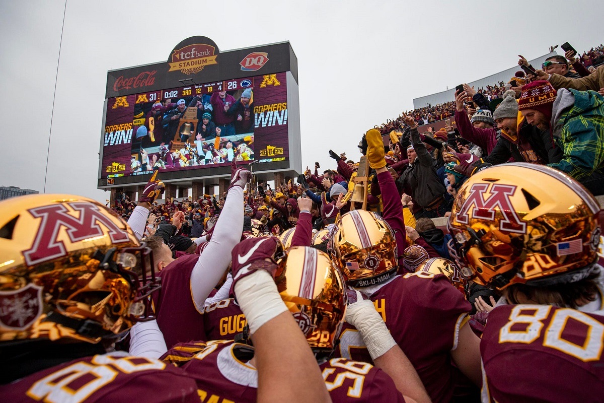 Minnesota Gophers upset Penn State