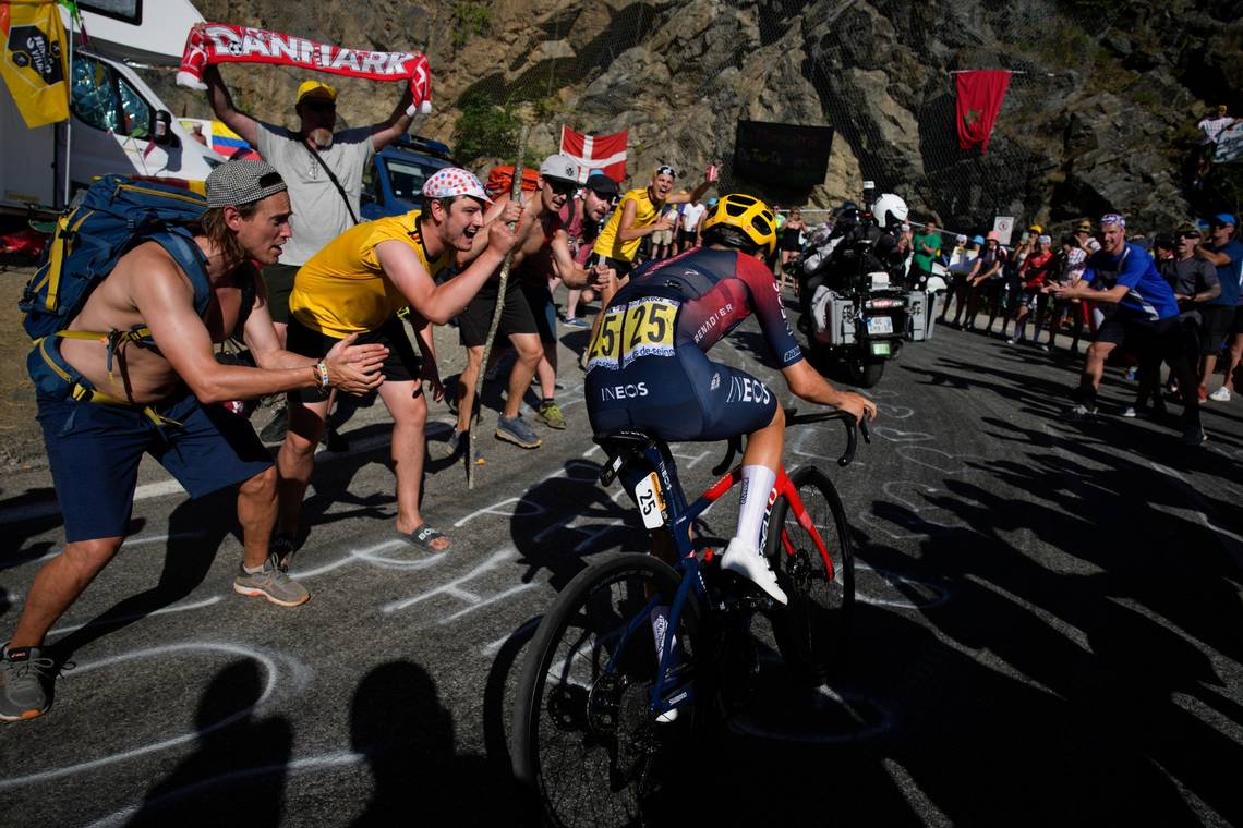 Tom Pidcock Stage 12 Tour de France Alpe d'Huez