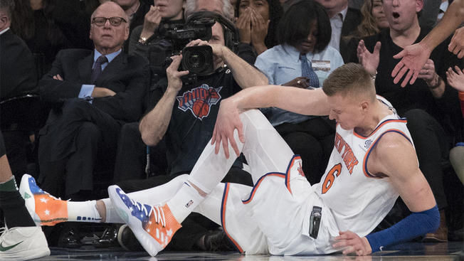 Kristaps Porzingis torn ACL