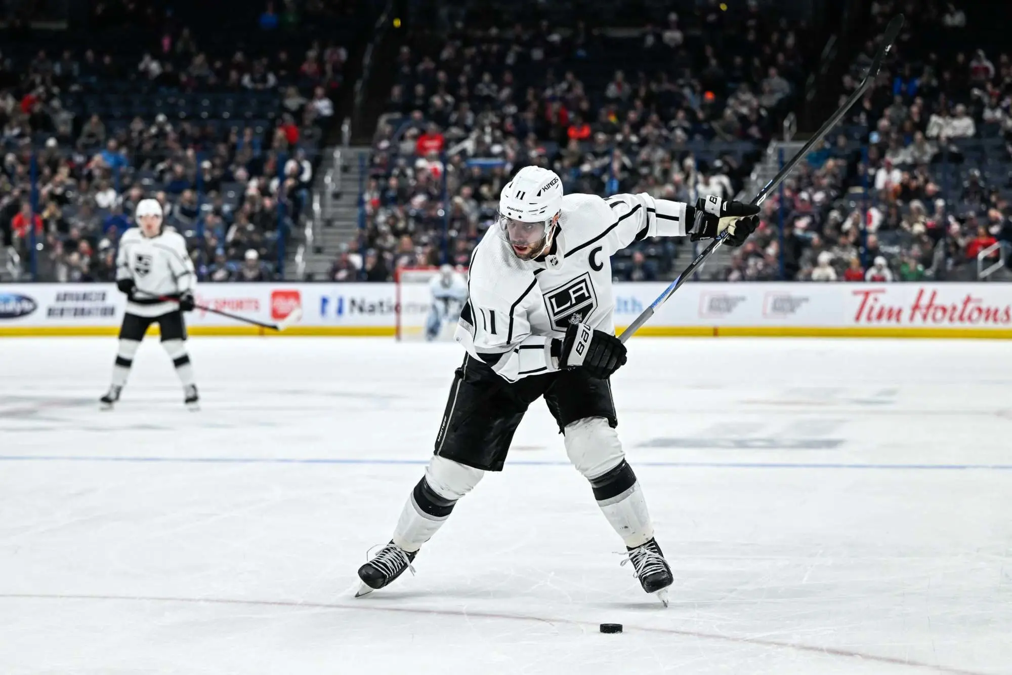 los-angeles-kings-anze-kopitar-columbus-blue-jackets-nationwide-arena-nhl