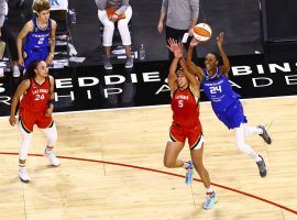 The Connecticut Sun and Las Vegas Aces will enjoy byes to the semifinals in the 2021 WNBA Playoffs. (Image: Chase Stevens/Las Vegas Review-Journal)