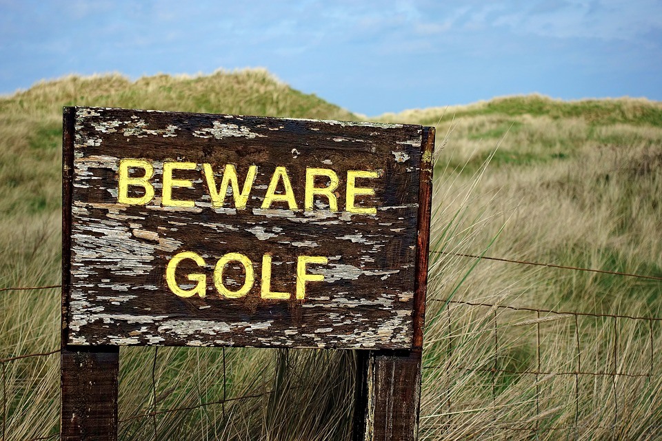 Beware Golf sign