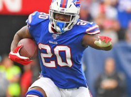 Running back Frank Gore scampers to the end zone for the Buffalo Bills last season. (Image: Porter Lamber/Getty)