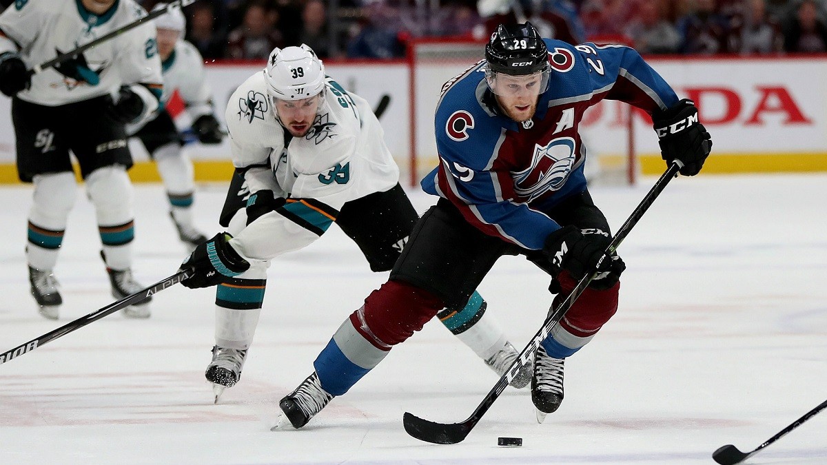 Avalanche Nathan MacKinnon